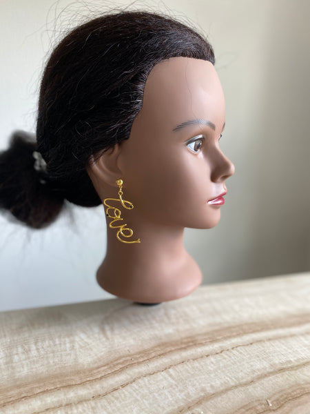 The Lourdes earring